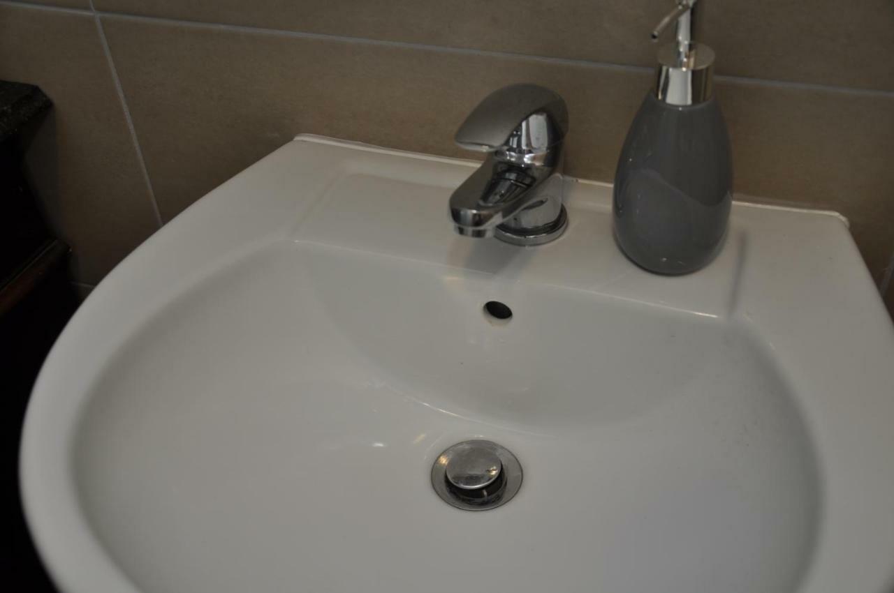 Apartmani Anna Umag Exterior photo